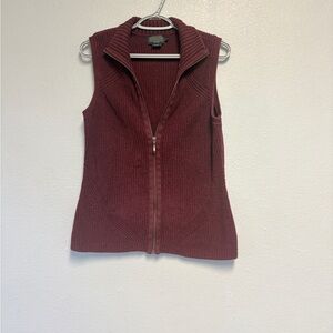 Pendleton Maroon Knit Vest